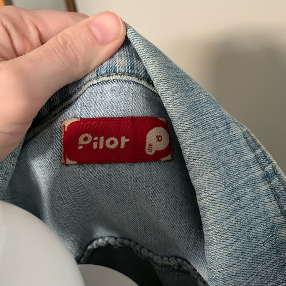 *FREE WITH PURCHASE — Distressed form fitting jean jacket from UK - Picture 6 of 8